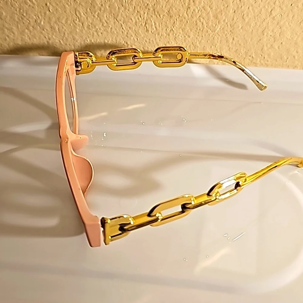NEW CAT EYE FRAME CLEAR COLOR LENSE GLASSES